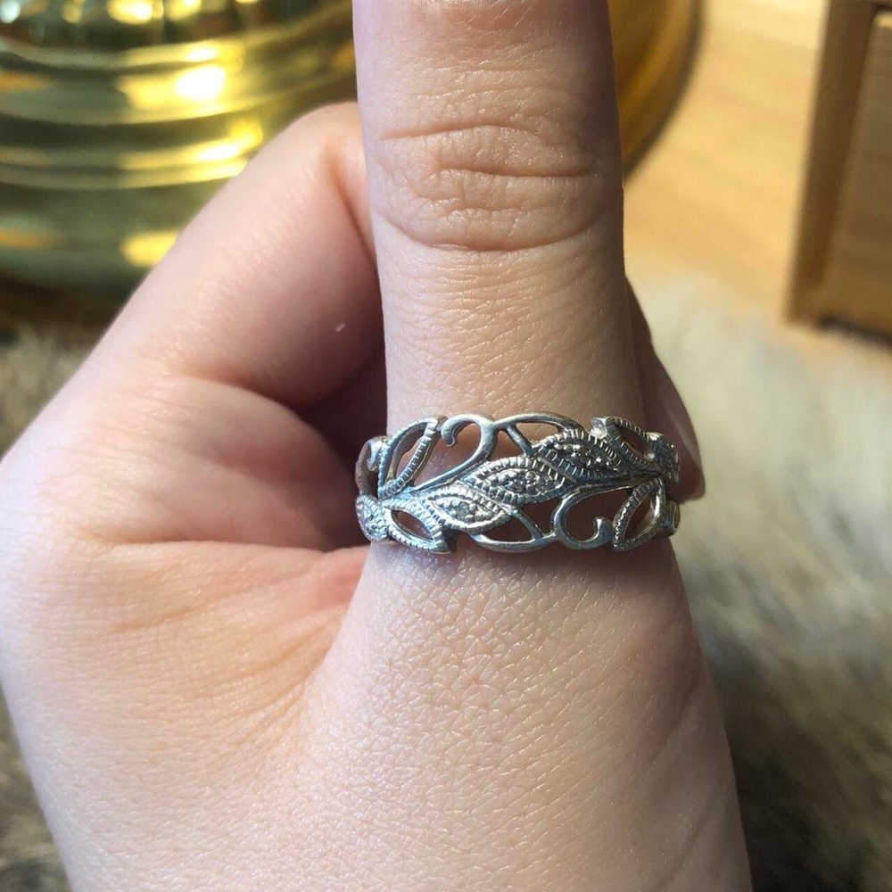 Sterling Silver Diamond Leaf Ring - image 2